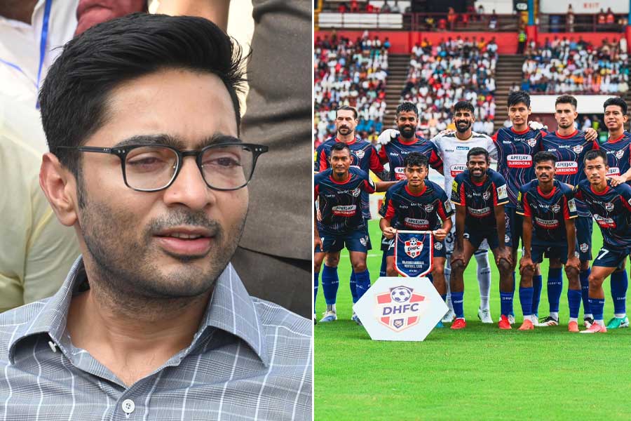 ডুরান্ডে অভূতপূর্ব সাফল্য ডায়মন্ড হারবারের, বাংলার ফুটবলপ্রেমীদের শুভেচ্ছাবার্তা অভিষেকের