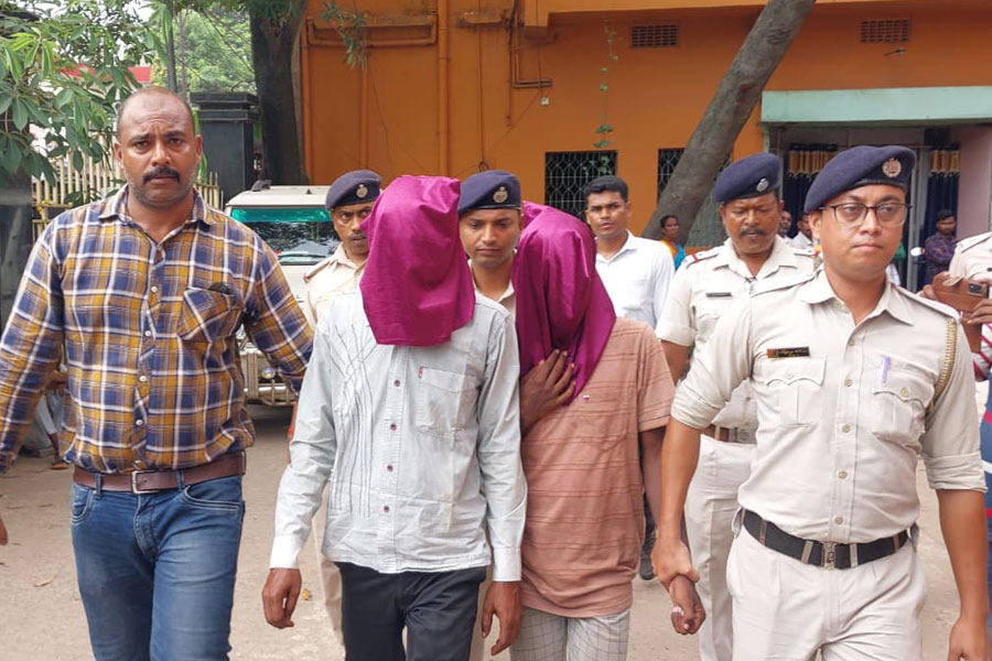 দুই প্রেমিক মিলে পুরুলিয়ার মা ও ২ নাবালিকাকে খুন! ৪৮ ঘণ্টার মধ্যে হত্যার কিনারা করল পুলিশ