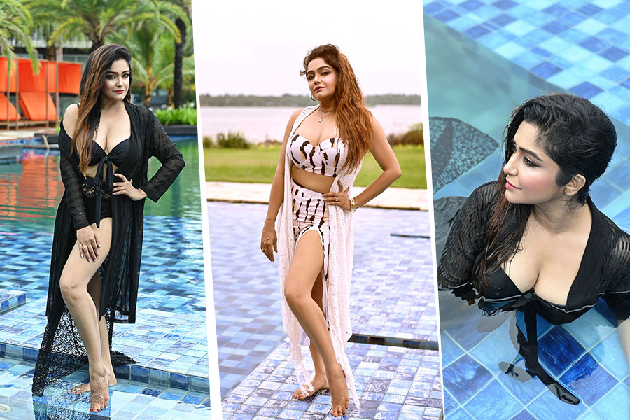 মনোকিনিতে লাস্যময়ী সায়ন্তনী, কঠিন পরিশ্রমে ১০ কেজি ওজন কমিয়ে ফিরলেন স্বরূপে