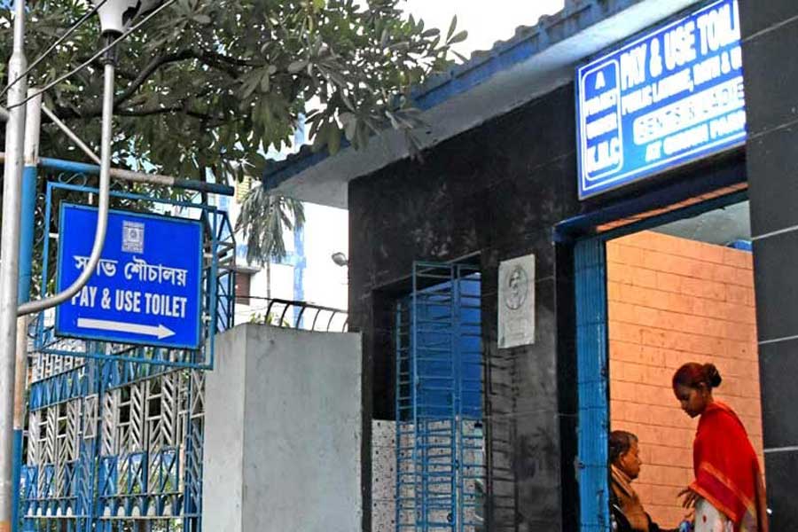 দেশের সেরা কলকাতার শৌচালয়! পুরসভাকে সার্টিফিকেট দিল মোদি সরকার