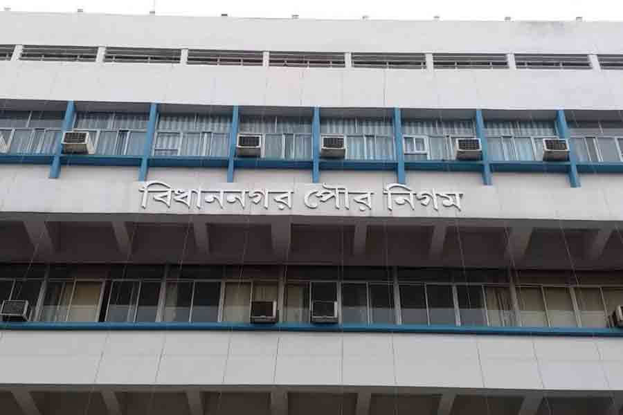 সুরক্ষাতেই জোর! জল না নামা পর্যন্ত রাস্তার আলো জ্বলবে না বিধাননগরে, সিদ্ধান্ত পুুরনিগমের