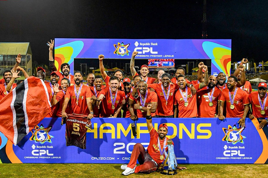 পঞ্চম শিরোপা শাহরুখের দলের! নারিন-পোলার্ডদের দাপটে চ্যাম্পিয়ন নাইট রাইডার্স