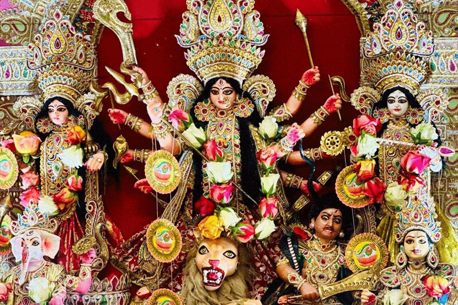 সুইডেনেও থিম পুজো, দর্শনার্থীদের মন টানতে এবার কী ভাবনা প্রবাসী বাঙালিদের?