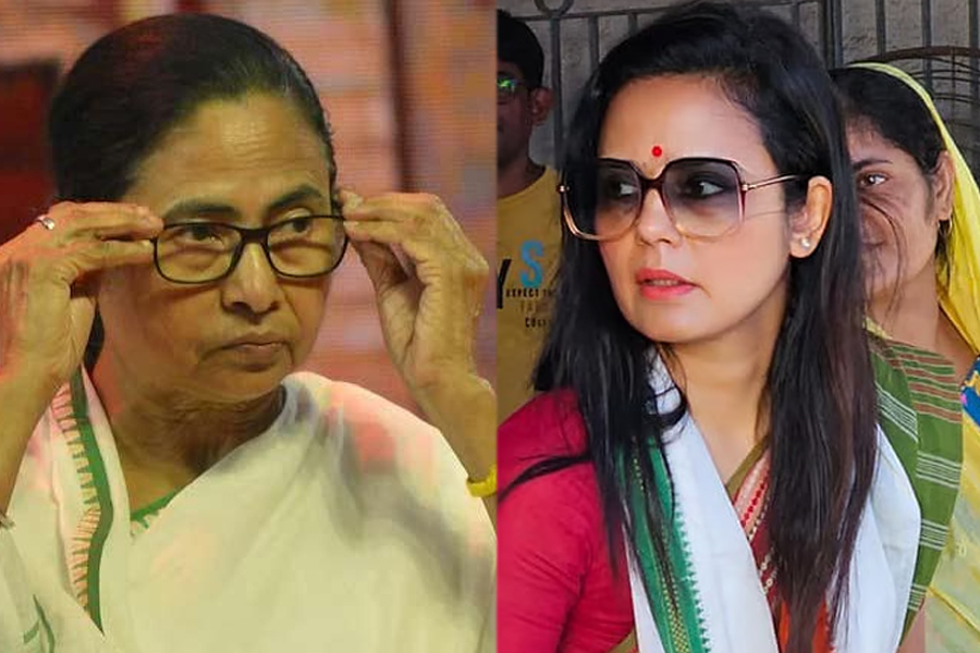 মতুয়াদের সম্পর্কে অবমাননাকর মন্তব্য! মহুয়া মৈত্রের বিরুদ্ধে মুখ্যমন্ত্রীকে চিঠি মতুয়াদের