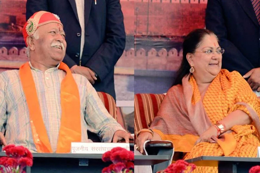 আচমকা বসুন্ধরা রাজের সঙ্গে রুদ্ধদ্বার বৈঠক মোহন ভাগবতের, নয়া জল্পনা বিজেপিতে