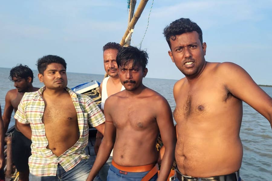 যৌন হেনস্তার পর পালিয়ে মাঝসমুদ্রে অভিযুক্ত! জেলের ছদ্মবেশে পাকড়াও করল পুলিশ