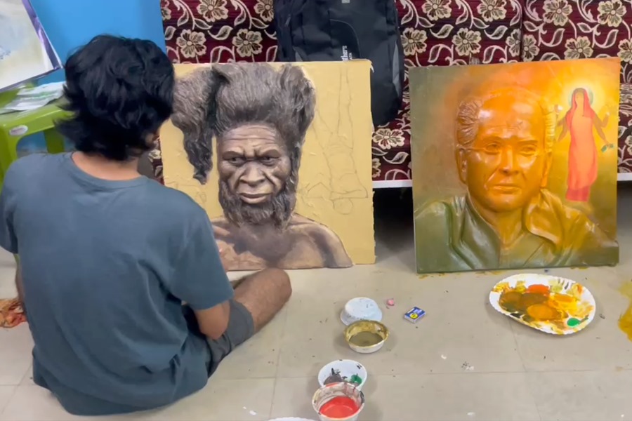 বাংলা ও বাঙালির ইতিহাস নিয়ে সাজছে বাগুইআটির এই পুজো! থাকবে সিলিকনের কথা বলা পুতুল