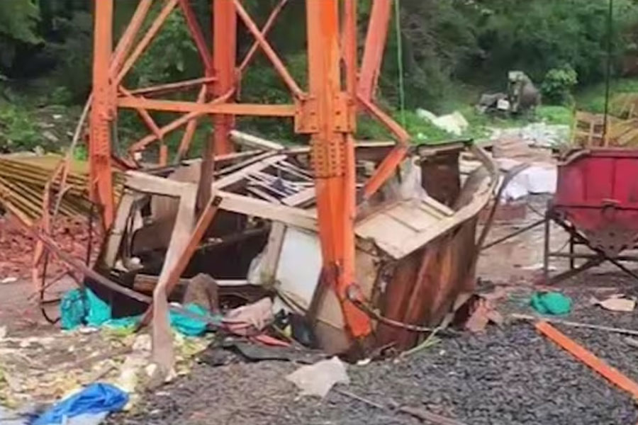 গুজরাটের শক্তিপীঠ পাভাগড়ে ভয়ংকর দুর্ঘটনা, পণ্যবাহী রোপওয়ে ছিঁড়ে মৃত ৬