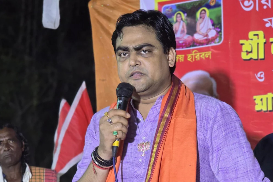 ‘এটুকু সহ্য করতে হবে…’, SIR-এ ১ লক্ষ মতুয়ার নাম বাদের ইঙ্গিত শান্তনুর