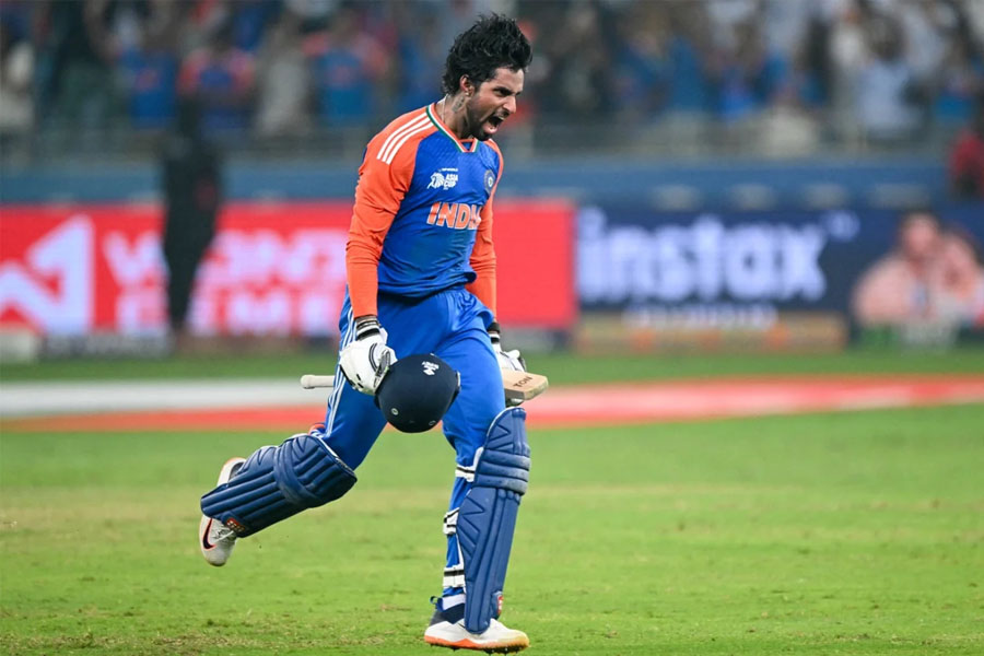 টিম ইন্ডিয়ার কপালে জয়-তিলক, ভারত-পাক দ্বৈরথের ইতিহাসে অন্যতম সেরা ইনিংস!