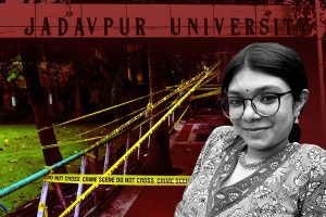 পুজোর জামাকাপড় রইল পড়ে, কন্যাশোকে ঘরবন্দি হয়েই উৎসব কাটাল যাদবপুরের ছাত্রীর পরিবার