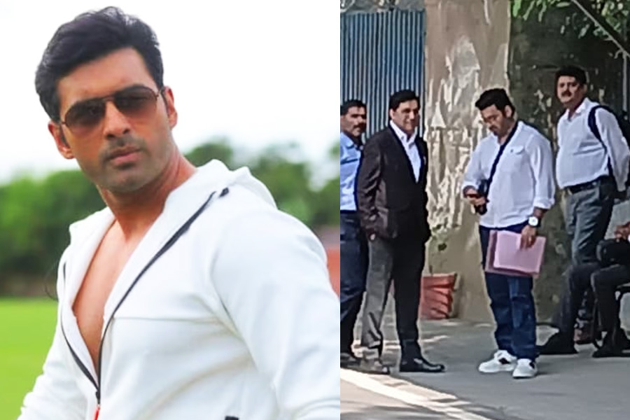 দিল্লিতে ইডির দপ্তরে অঙ্কুশ, বেটিং অ্যাপ কেলেঙ্কারিতে হাজিরা অভিনেতার