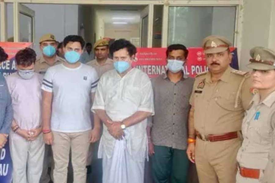 বিভাসের ফ্ল্যাটে তালা ভাঙা নিয়ে ‘সংঘাত’ দুই রাজ্যের পুলিশের, মামলা গড়াল আদালতে