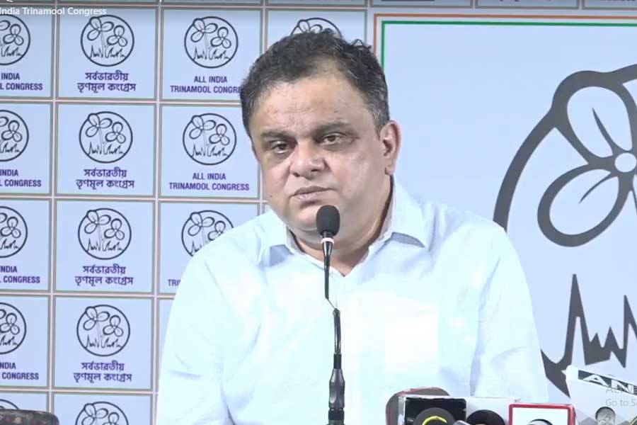 ‘জিটিএ-র সঙ্গে ভুল বোঝাবুঝি নেই’, রাজ্য সঙ্গীত প্রসঙ্গে দাবি ব্রাত্যর