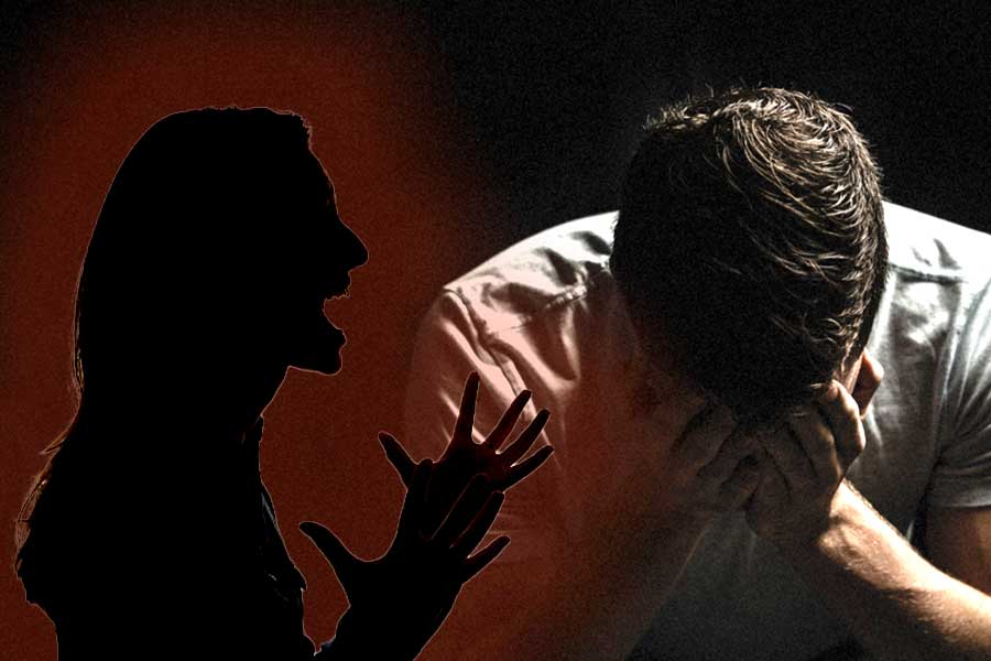 রাজ্যে প্রকট পুরুষ-নির্যাতনের করুণ চিত্র! পরিসংখ্যানটা জানলে আশ্চর্য হবেন