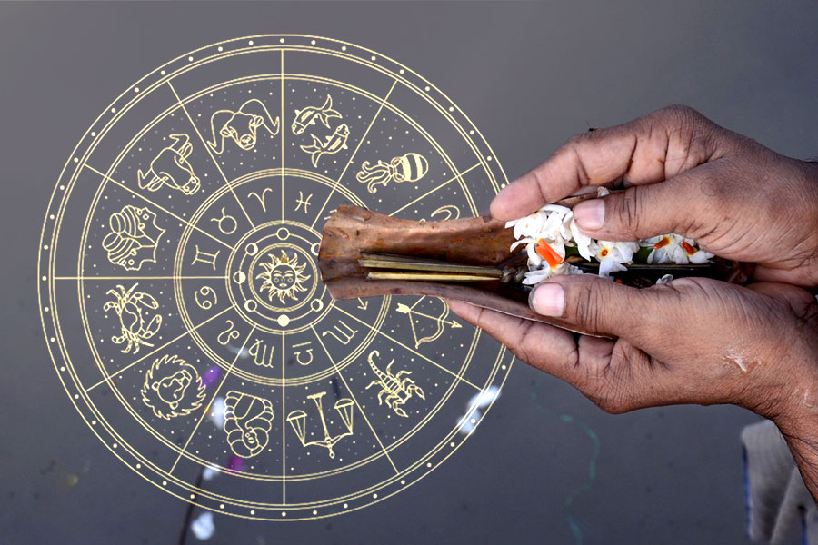 Durga Puja Lifestyle: 4 zodiac signs will face changes during Mahalaya