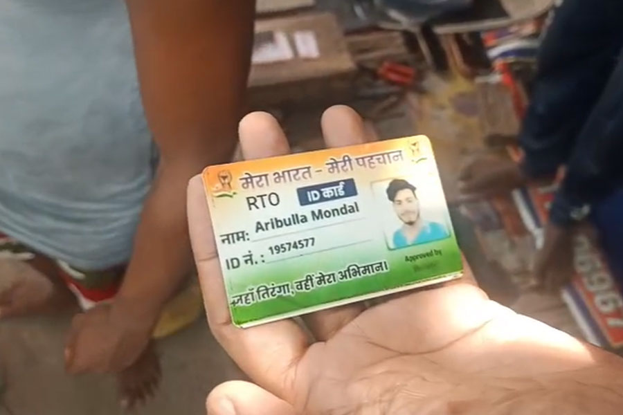 পুজোয় ফুর্তি করতে চাই দেদার টাকা! আজব জালিয়াতি করে জালে প্রতারক