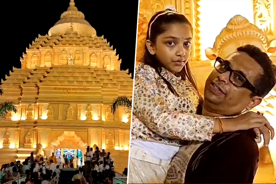 দিঘার জগন্নাথধামের আদলে তৈরি মণ্ডপ ঘুরে প্রশংসা! বিতর্কে সৌমিত্র খাঁ