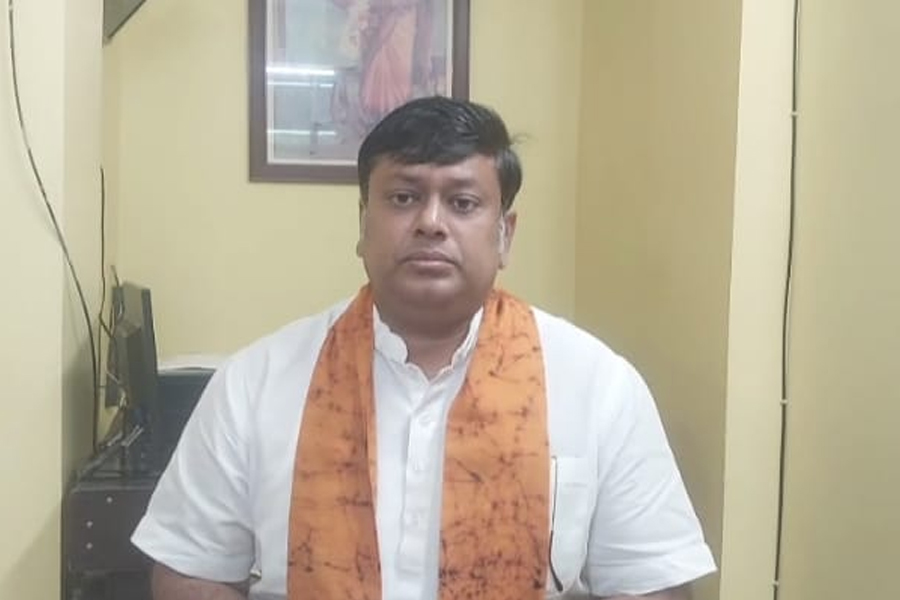 ‘কাকে দিয়ে তদন্ত ঠিক করবে রাজ্য’, কালীমূর্তি ভাঙায় শুভেন্দুর NIA তদন্তের দাবি ওড়াল সুকান্ত