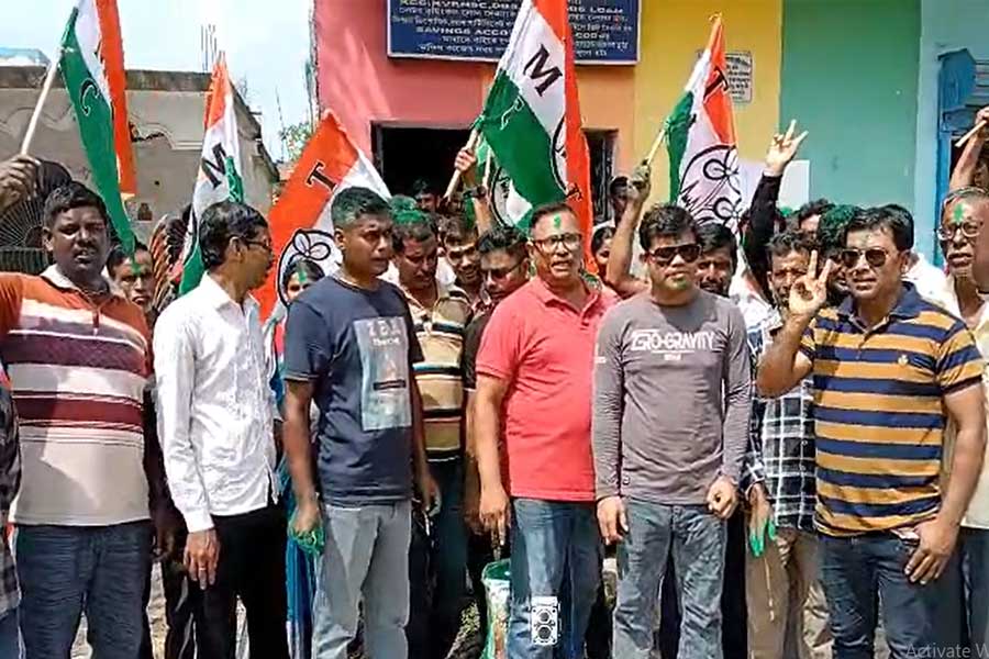 প্রার্থীই দিতে পারল না বিরোধীরা! বিনা প্রতিদ্বন্দ্বিতায় জলকর মথুরাপুর সমবায় নির্বাচনে বড় জয় তৃণমূলের
