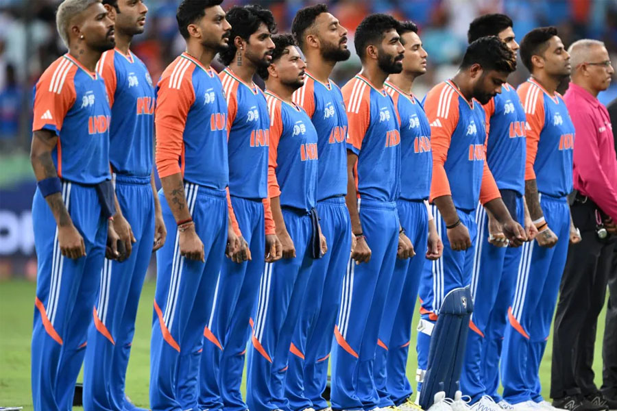 এশিয়া কাপের মাঝেই বিরাট প্রাপ্তি, সেরার শিরোপা পেলেন ভারতীয় স্পিনার
