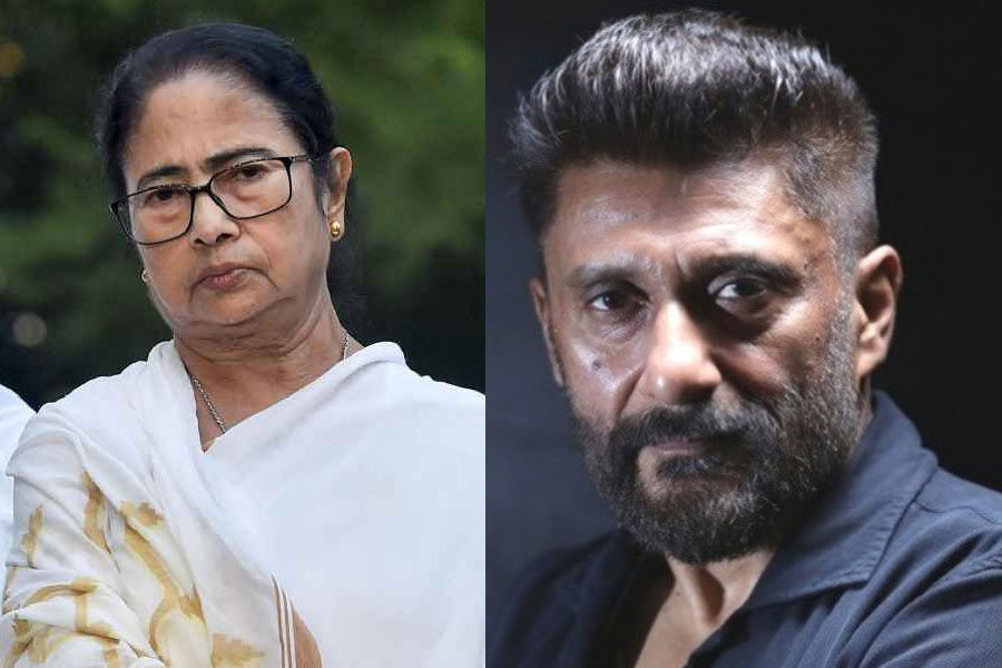 ‘দ্য বেঙ্গল ফাইলস বাংলায় মুক্তি পেতে দিন’, করজোড়ে মমতাকে আর্জি বিবেকের