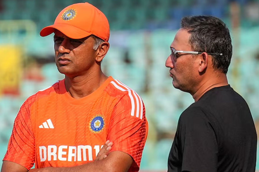 ‘দ্রাবিড়ের সঙ্গে মতপার্থক্য হত’, গম্ভীর জমানায় ‘কঠিন’ সিদ্ধান্ত নেওয়া সহজ হয়েছে আগরকরের?