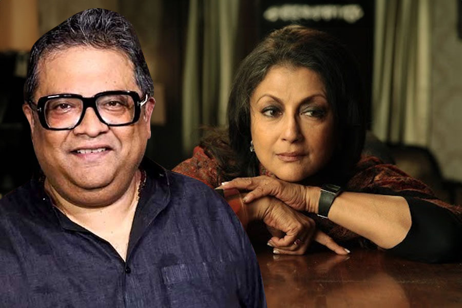 ‘ছবি দেখে প্রেমে পড়ি’, ‘মিস ক্যালকাটা’ অপর্ণা সেনের জন্মদিনে কলম ধরলেন অনিরুদ্ধ রায়চৌধুরী