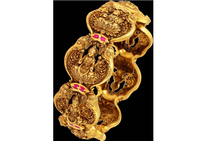 B.C. Sen Jewellers presents 'Dhanalakshmi Collection' adorned with the form of Maa Lakshmi