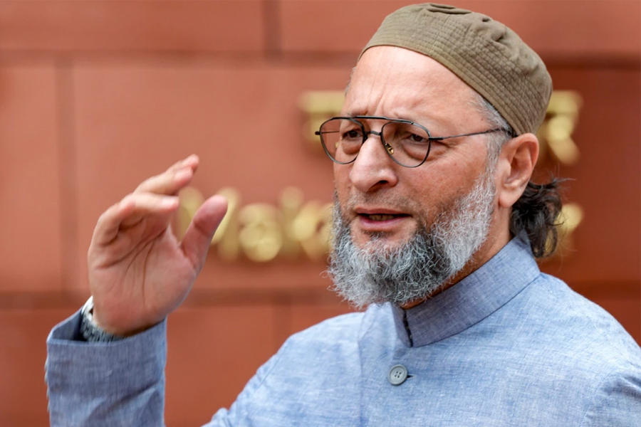 জোটে জায়গা না পেয়ে বিহারে ১০০ আসনে লড়ার ঘোষণা ওয়েইসির, সিঁদুরে মেঘ দেখছে ইন্ডিয়া