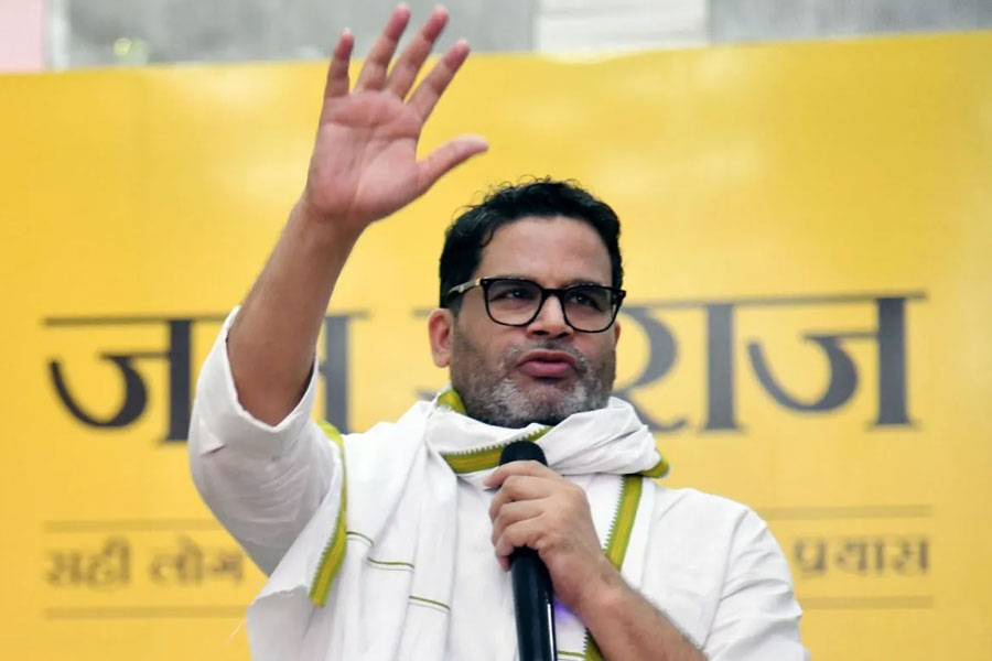 ‘ভোটে দাঁড়াচ্ছি না’, বিহারে প্রার্থী হতে চেয়েও কেন হঠাৎ পিছু হটলেন পিকে?