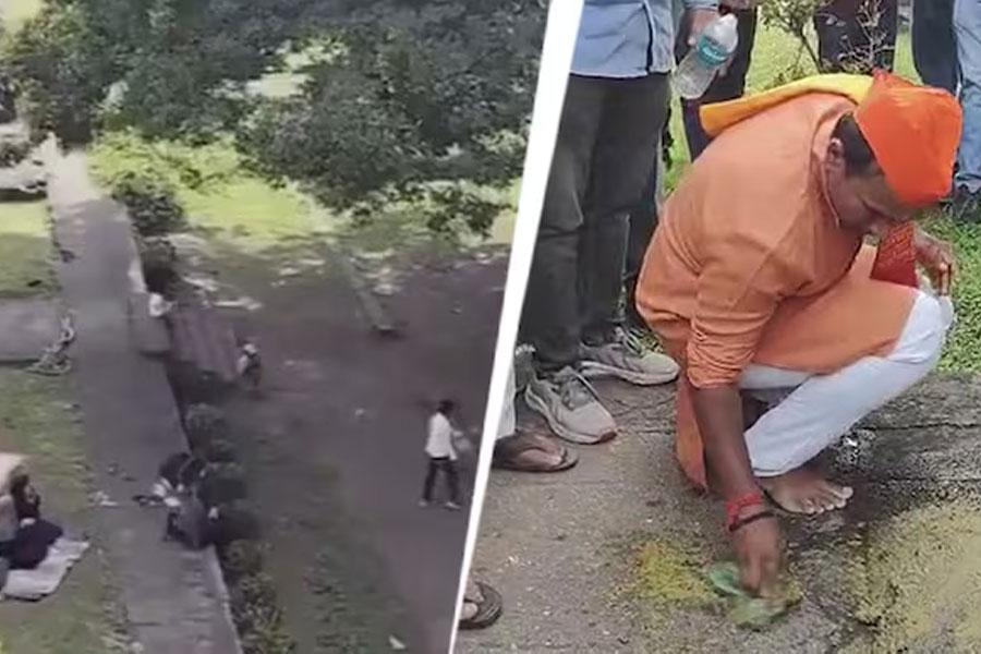 পুণের দুর্গে নমাজ মহিলার, গোমূত্রে ‘শুদ্ধিকরণ’ বিজেপি সাংসদের, বিতর্ক মহারাষ্ট্রে
