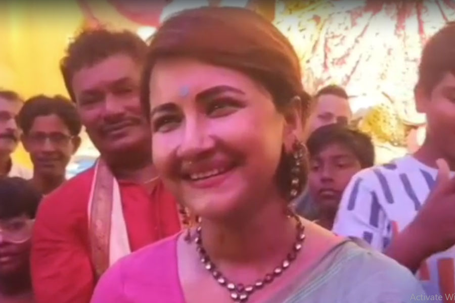 ‘খড়্গ মুখ্যমন্ত্রীর হাতেই মানায়’, শুভেন্দুর মন্তব্যের পালটা দিলেন রচনা