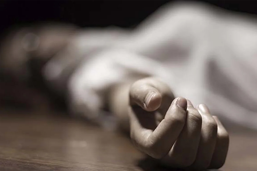 হস্টেলে সহপাঠীদের নির্যাতনের শিকার ‘মিস অরুণাচলে’র ভাই! স্কুলেই চরম পদক্ষেপ সপ্তম শ্রেণির পড়ুয়ার