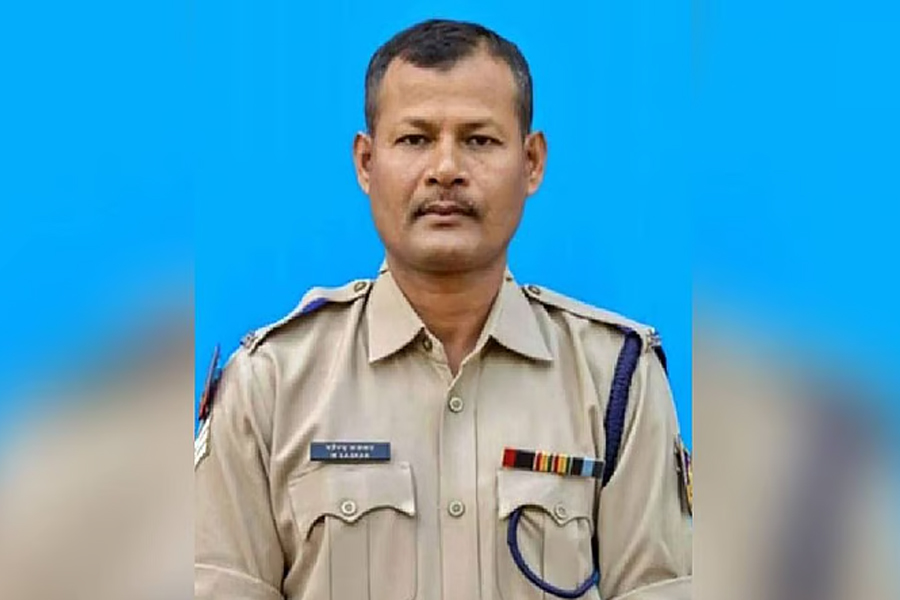ঝাড়খণ্ডে মাওবাদীদের দৌরাত্ম্য, আইইডি বিস্ফোরণে শহিদ সিআরপিএফ জওয়ান, আহত আরও ২