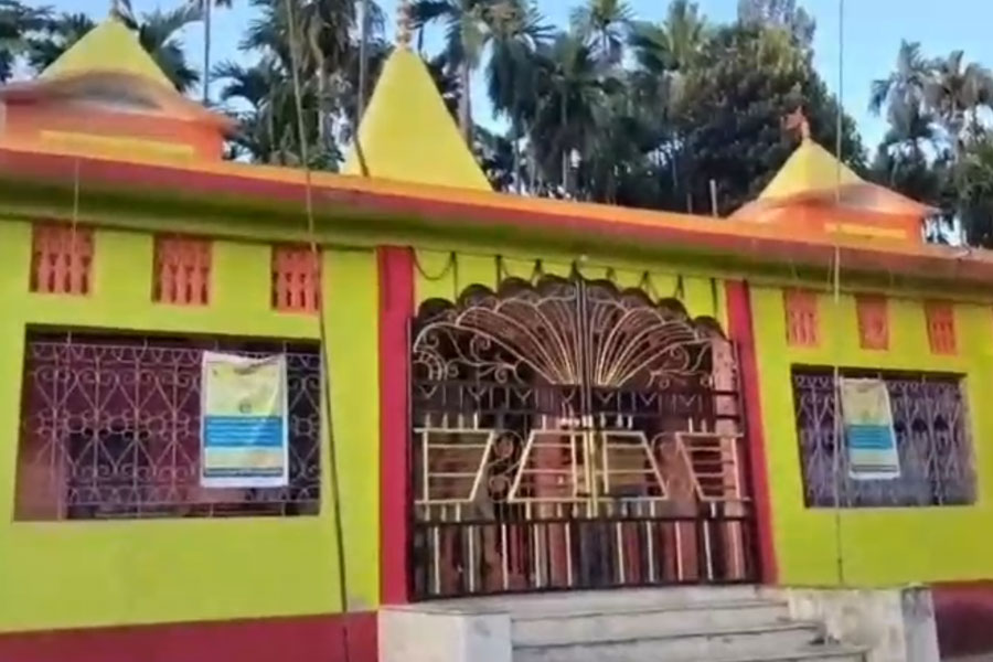নদীর জলে ভেসে গিয়েছিল গ্রাম, বিপর্যয় কাটিয়ে কালীপুজোর জন্য প্রস্তুত উত্তরবঙ্গের এই অঞ্চল
