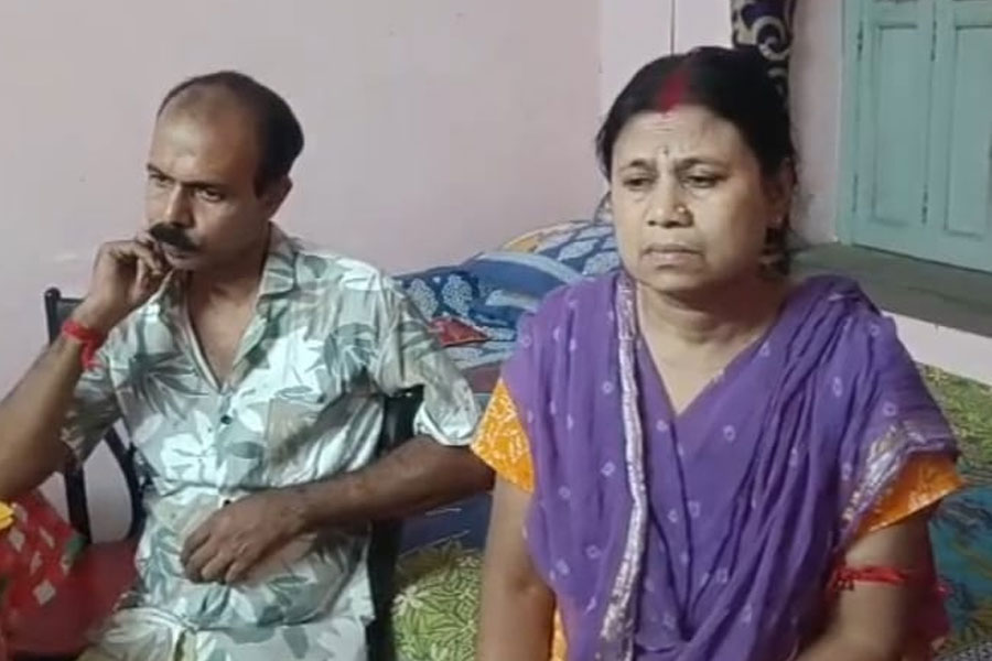 বৃষ্টিতে নিশ্চিহ্ন রাস্তা! কবে ঘরে ফিরবেন? জানেন না সিটংয়ে আটকে পড়া নদিয়ার ৫ পর্যটক