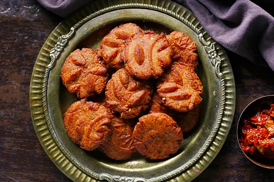 Chhath Puja special Thekua recipe