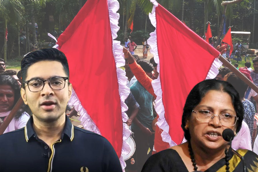 অভিষেকের আর্জিতে সাড়া, সোমবারই অনশন প্রত্যাহারের ঘোষণা মমতাবালার