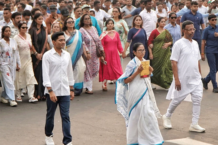 SIR-এর প্রতিবাদে ফের পথে মুখ্যমন্ত্রী, মঙ্গলে মতুয়াগড়ে মিছিল ও সভা