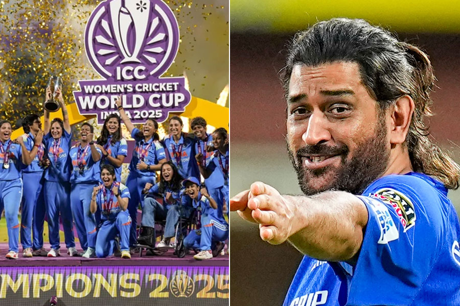 ‘আম্বানির ছেলেকে নিয়ে পোস্ট করেন, স্মৃতিদের বেলায় নীরব’, ধোনির আচরণে ক্ষুব্ধ নেটিজেনরা