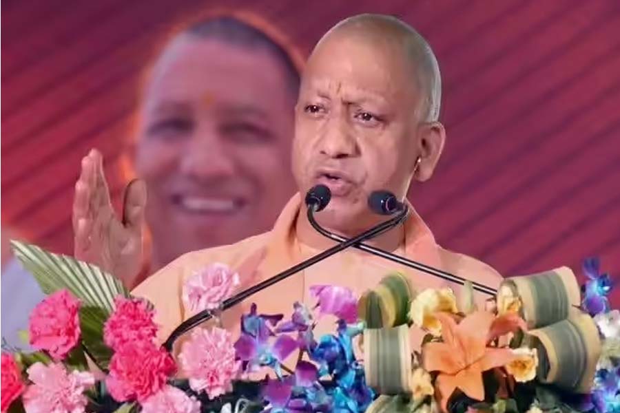 যুবশক্তিকে উৎসাহ যোগীর, আন্তর্জাতিক বাণিজ্য মেলায় নজর কাড়ল উত্তরপ্রদেশ