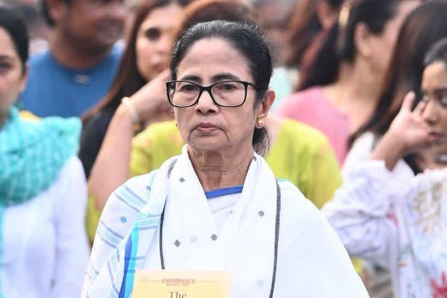 ‘আঘাত করলে প্রত্যাঘাত’, প্রতীকের বাড়িতে ইডি হানার প্রতিবাদে কলকাতায় কাল পথে মমতা