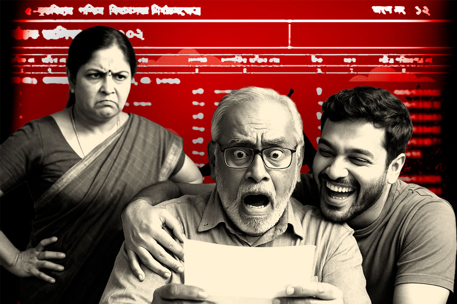 নতুন করে ‘বাবা’ হলেন ৭০-এর বৃদ্ধ! নেপথ্যে SIR, তুঙ্গে পারিবারিক অশান্তি