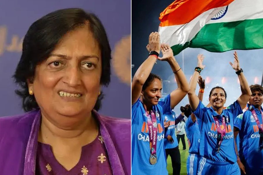 হরমনদের বিশ্বজয়ে আবেগতাড়িত নন শান্তা, ‘সমবেতন-অধিক টেস্টে আসবে প্রকৃত উন্নতি’