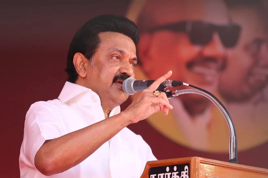 ‘সংবিধান সংশোধনীতে রাজ্যপালদের সময়সীমা বাঁধা হোক’, সুপ্রিম রায়ের পরও লড়াইয়ের বার্তা স্ট্যালিনের