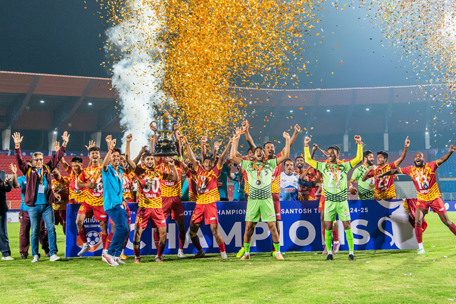 ঘোষিত সন্তোষ ট্রফির দিনক্ষণ, সুখস্মৃতির অসমেই ট্রফি ধরে রাখার যুদ্ধে নামবে বাংলা