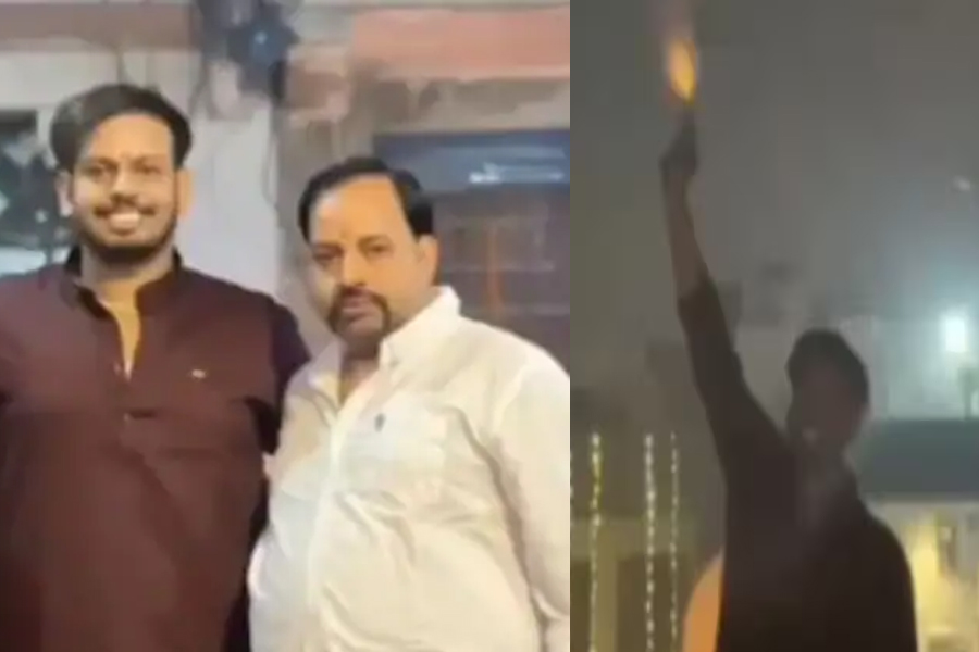 দীপাবলি উদযাপনে শূন্যে গুলি! ‘ভাইরাল অসুখে’ শ্রীঘরে দিল্লির তরুণ, ধৃত তাঁর বাবাও