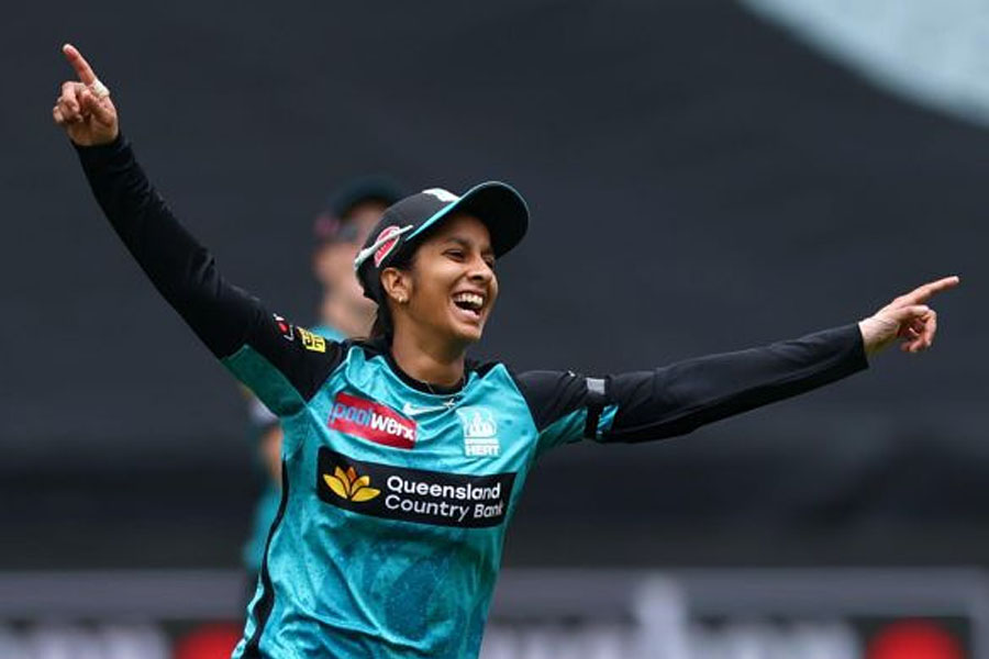 ‘ভেবেছিলাম অস্ট্রেলিয়া আমাকে ঢুকতেই দেবে না’, বিগ ব্যাশে খেলতে গিয়ে মন্তব্য জেমাইমার