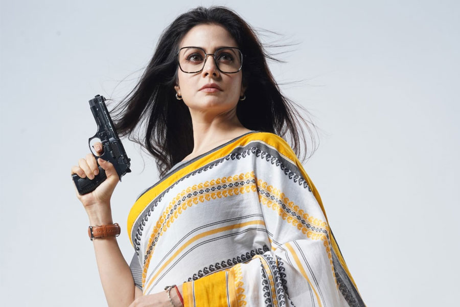 রণংদেহি অবতারে ফের উন্মাদনার পারদ চড়ালেন ‘মিতিন’ কোয়েল, ট্রেলারে আর কী চমক?